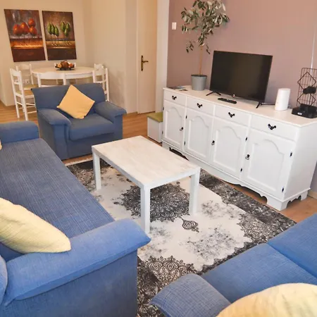 Metropolis Midtown Kastoria